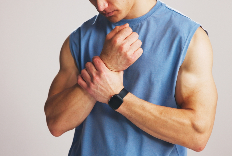 Joint Stiffness: Causes & Relief Strategies