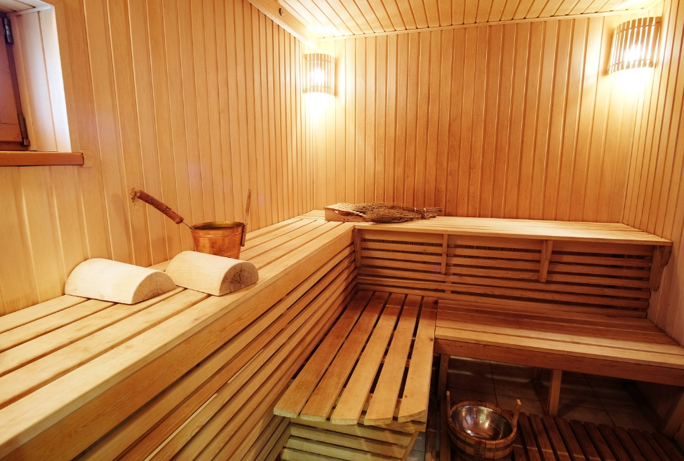 Which Is Better, a Sauna or a Steam Room?